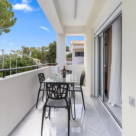 Holiday home Miralis - Villas *
